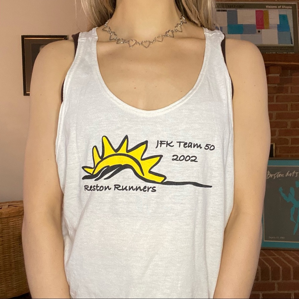 Vintage 2002 Y2K Sunshine Reston Runners Soffe Stringer Tank Top Dri-Rel…